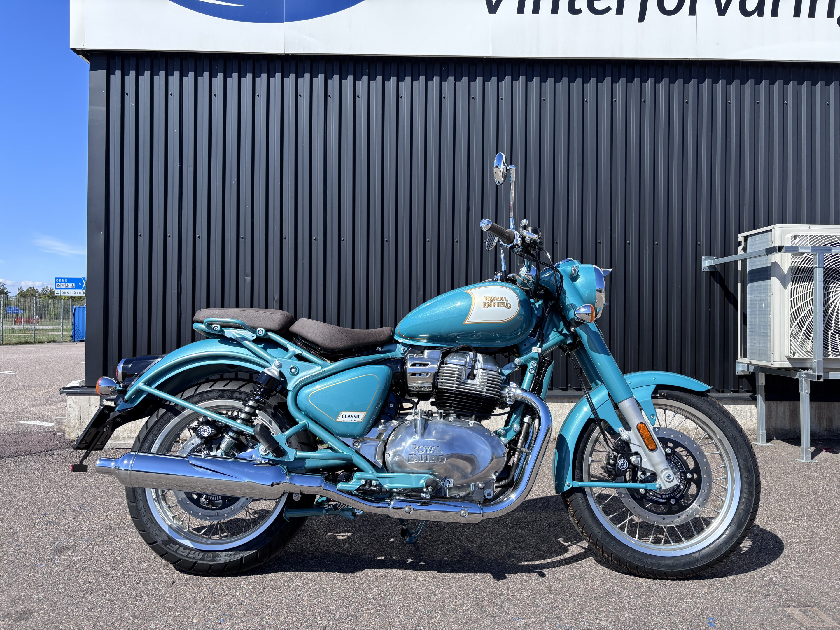 Royal Enfield Classic 650 Teal Green 2026
