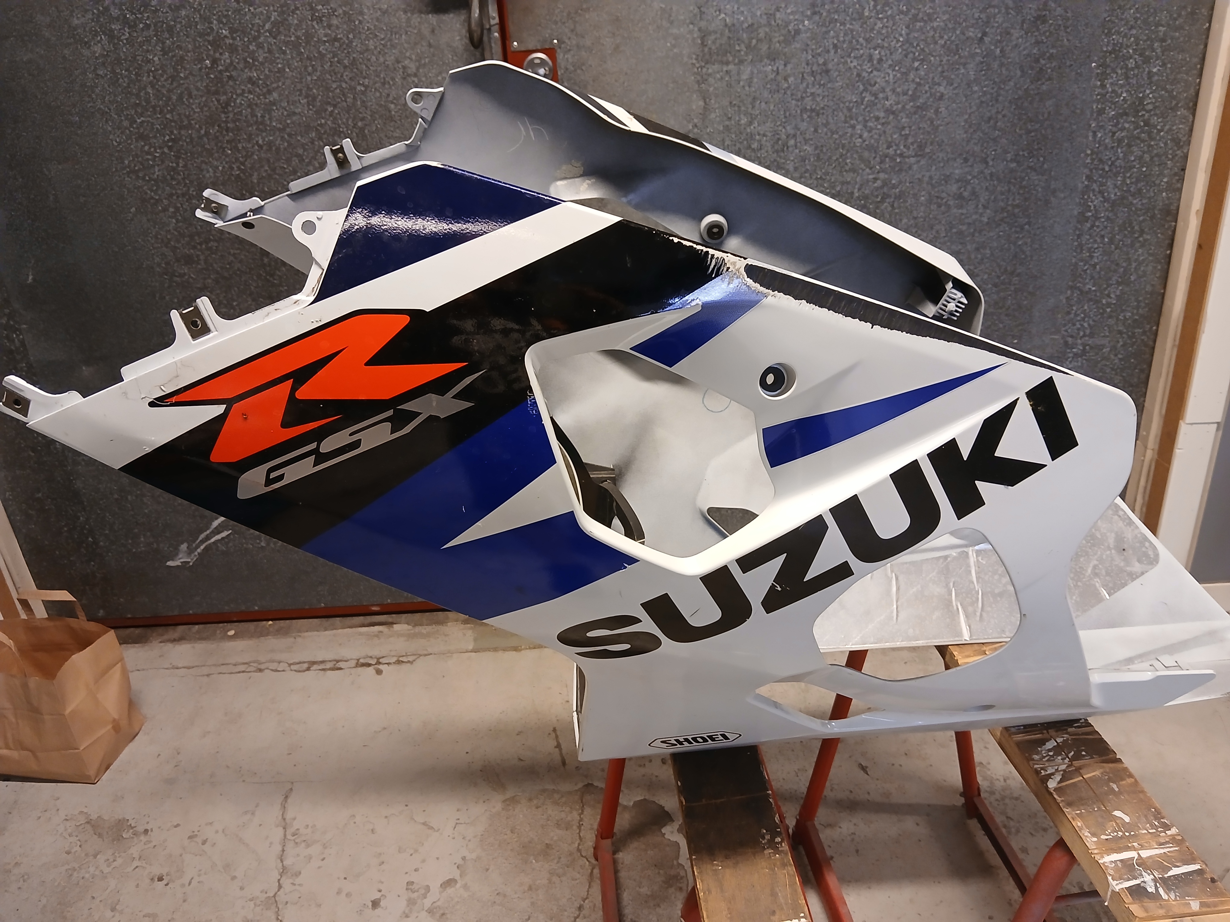 Suzuki gsxr 750 2004 kåpor